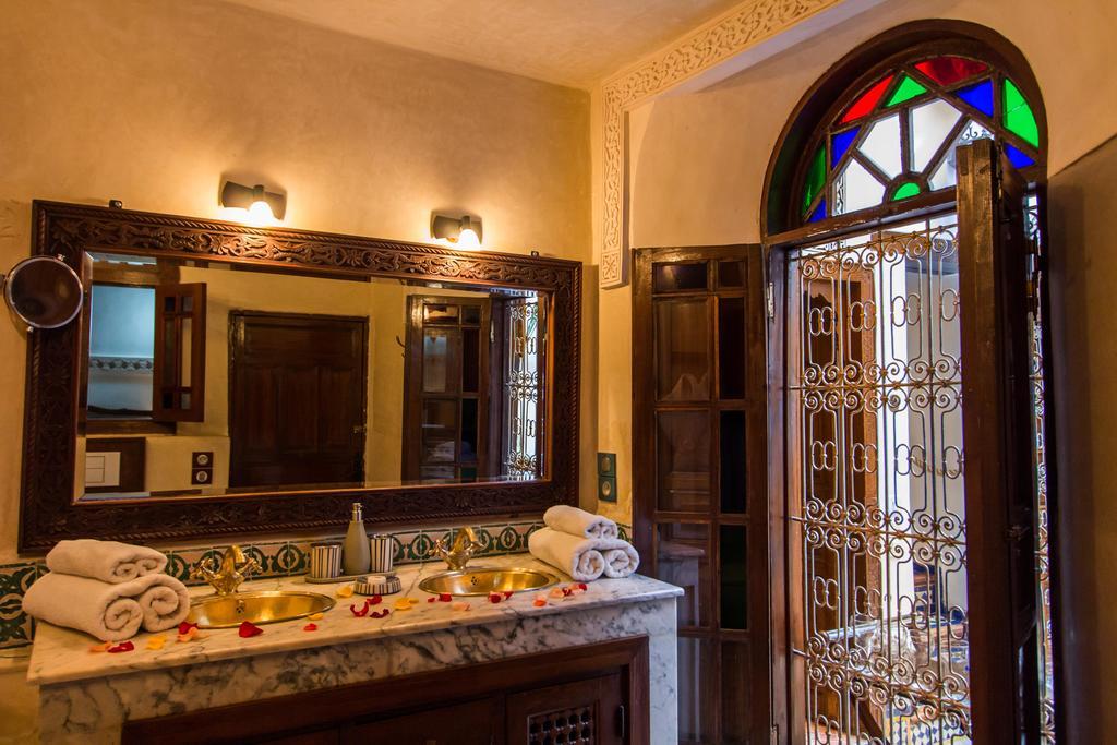 Riad Les Remparts De Fez Kültér fotó