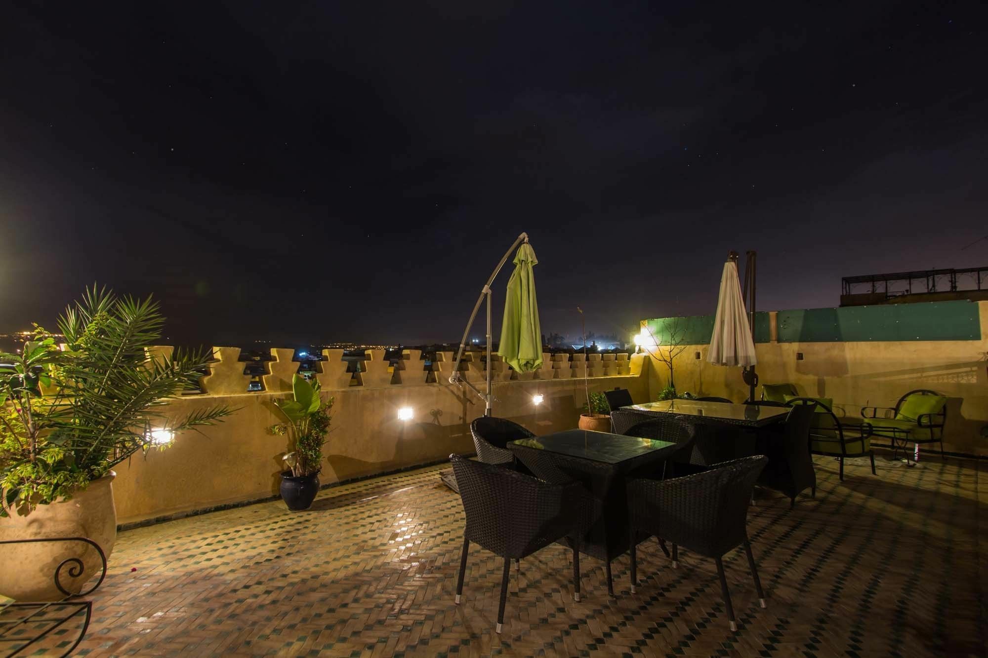 Riad Les Remparts De Fez Kültér fotó